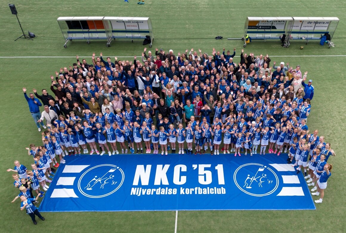 Clubfoto 75-jarig jubileum NKC '51 11 juni 2026